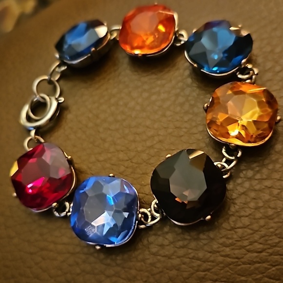 Vintage 1980s Rainbow Glass Faceted Cushion Gem Chunky Link Bracelet - Picture 4 of 6